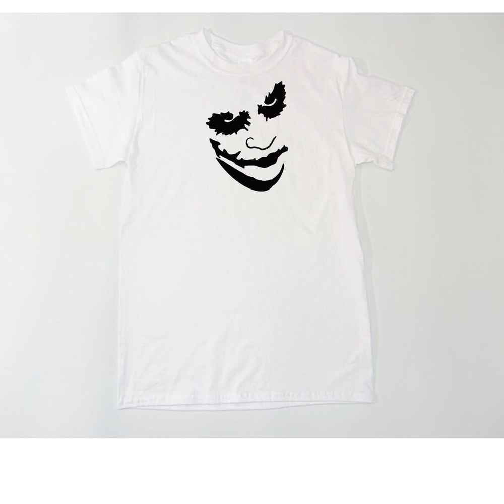 Joker tee